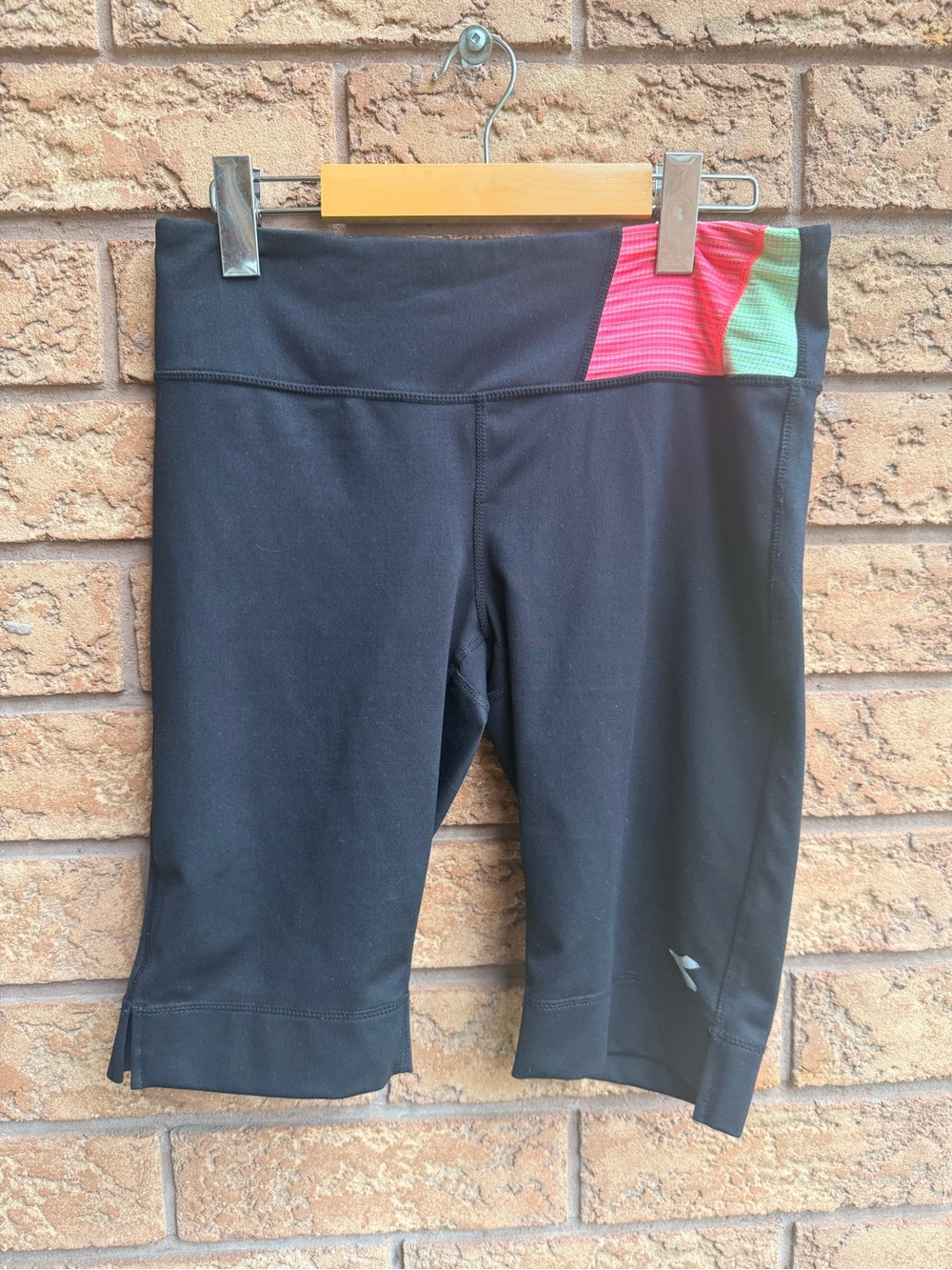 💫10/$25 • Diadora Compression Yoga & Running Capris